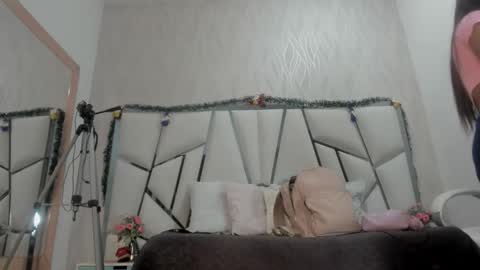 Snapshot of victoriaa_millers chatting on November 2025 07:02:02 PM Victoria Sofia online show from November 2025 07:02:02 PM