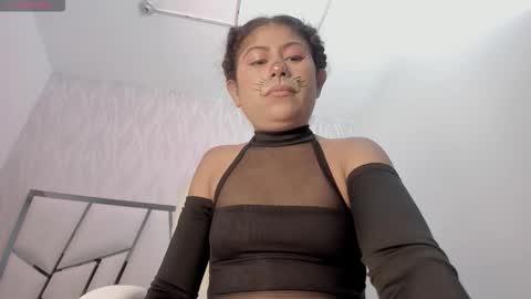 Victoria Sofia online show from March 2026 06:35:01 PM