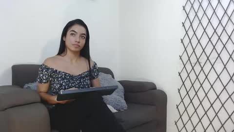 Vicky online show from February 2026 03:32:02 PM