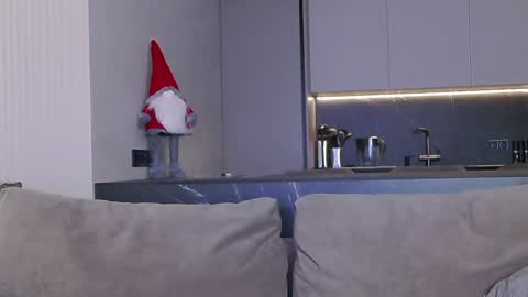 Miss V online show from December 2024 02:52:02 PM