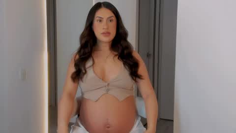 Vcitoria online show from April 2026 01:08:01 AM