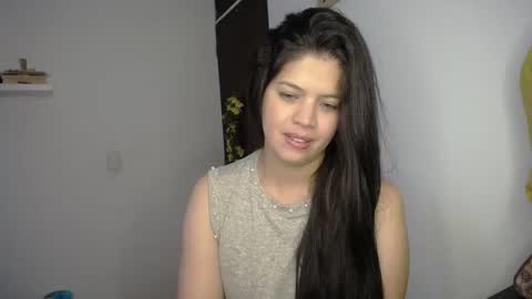 Snapshot of victorialg chatting on September 2025 07:30:01 PM victorialg online show from September 2025 07:30:01 PM