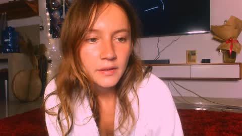 Eva and Victor online show from April 2026 02:17:02 PM