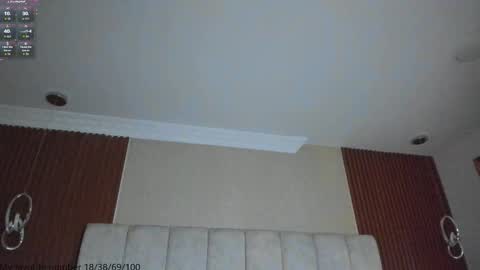 Maria Victoria online show from November 2025 11:20:01 AM