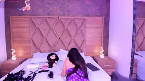 Snapshot of victoriasanz_ chatting on November 2025 05:35:01 AM victoriasanz_ online show from November 2025 05:35:01 AM