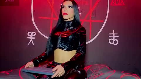 Victoria Vampire online show from September 2025 03:29:01 AM