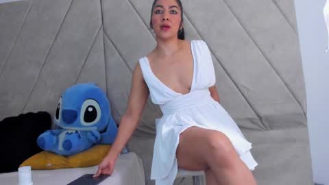 Snapshot of victoriawills_ chatting on September 2025 07:58:02 PM ADRIANA online show from September 2025 07:58:02 PM