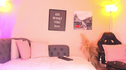 Snapshot of victoriazans chatting on February 2026 04:08:02 AM Victoriazans online show from February 2026 04:08:02 AM