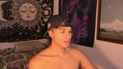 Snapshot of victorino_jhonson chatting on December 2024 03:01:02 PM Victorino Jhonson online show from December 2024 03:01:02 PM