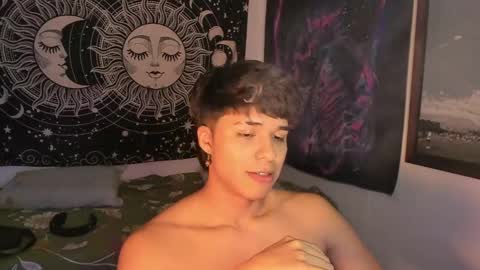 Snapshot of victorino_jhonson chatting on January 2025 01:35:01 AM Victorino Jhonson online show from January 2025 01:35:01 AM