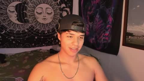 Snapshot of victorino_jhonson chatting on February 2025 03:11:02 AM Victorino Jhonson online show from February 2025 03:11:02 AM