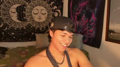 Snapshot of victorino_jhonson chatting on February 2025 05:34:01 PM Victorino Jhonson online show from February 2025 05:34:01 PM