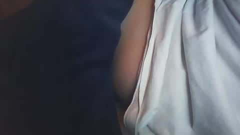 Snapshot of vicvictoree chatting on November 2025 06:40:02 PM vicvictoree online show from November 2025 06:40:02 PM