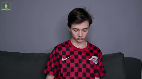 Viego Pattel online show from November 2025 12:49:01 PM