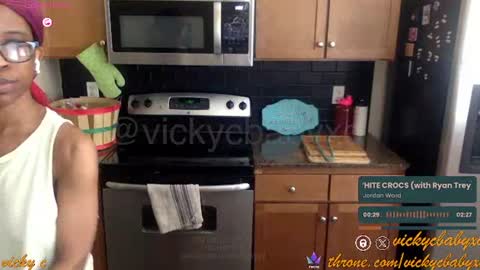 Vicky C Vicky V - Vicky C Baby Baby Vee - Schoolgurl V - V the Qween of Edging - Miss Vicky if U Nasty online show from October 2025 04:52:01 PM