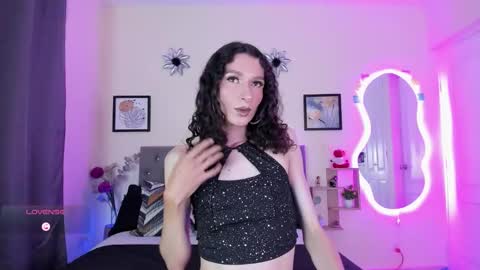 Violet online show from October 2025 02:09:01 AM