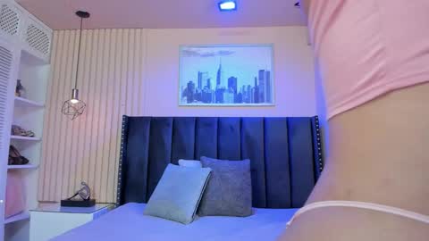 Viiolett online show from January 2026 07:38:02 PM