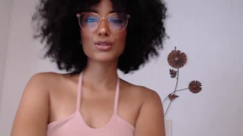 viiolettaaa online show from June 2026 09:25:01 PM