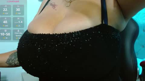 viioleta online show from November 2025 12:48:01 PM