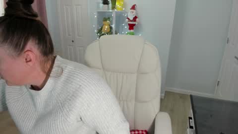 Ukrainian-woman online show from December 2024 06:28:02 PM