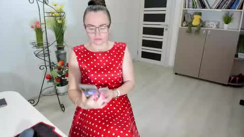 Ukrainian-woman online show from December 2025 07:06:01 AM