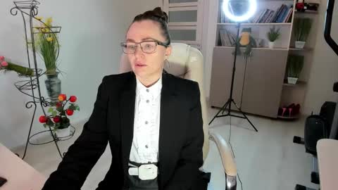 Ukrainian-woman online show from January 2026 07:57:02 AM