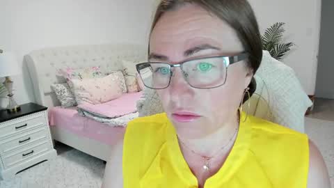 Ukrainian-woman online show from June 2026 10:39:01 AM