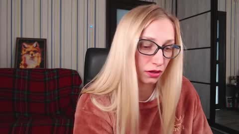 Vika online show from October 2025 11:19:01 AM