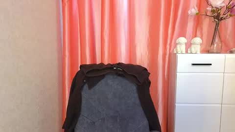 Vika online show from November 2025 10:10:02 AM