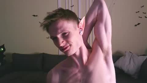 Max online show from October 2025 04:14:02 PM