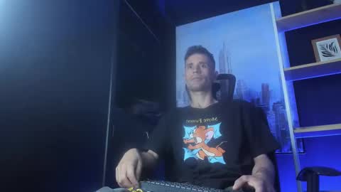 Viktor online show from January 2025 09:15:02 AM