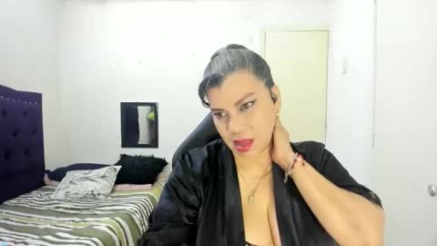 VIKY ADAMS online show from December 2025 09:18:02 AM