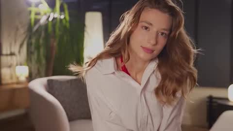 Lana online show from November 2025 11:34:02 AM