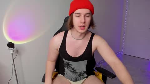 Vincent Strong online show from March 2025 01:32:02 AM