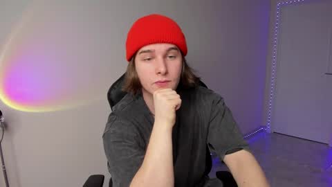 Vincent Strong online show from March 2025 01:05:02 PM