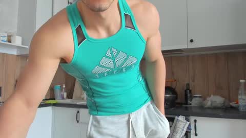 Vincent.  uncut 18cm online show from February 2025 07:39:02 AM