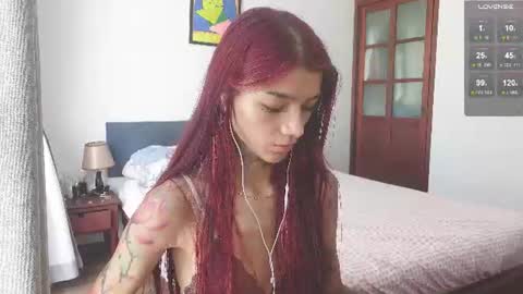 Snapshot of vinkitinkii chatting on June 2026 04:44:01 AM vinkitinkii online show from June 2026 04:44:01 AM