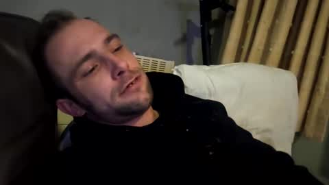 Snapshot of vinnie8888889 chatting on February 2025 06:43:01 PM Vince online show from February 2025 06:43:01 PM