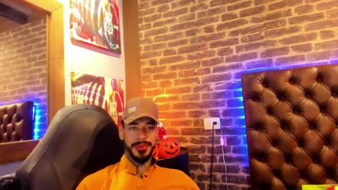 Snapshot of vinzenzrizzo chatting on October 2025 05:31:01 AM ---Vinzen--- online show from October 2025 05:31:01 AM