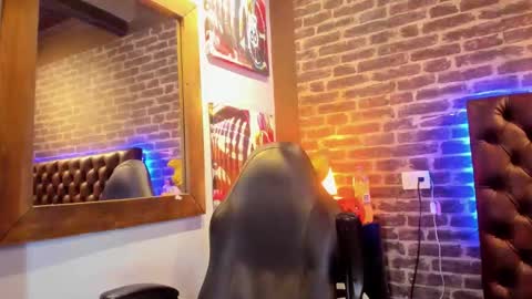 Snapshot of vinzenzrizzo chatting on October 2025 06:20:02 PM ---Vinzen--- online show from October 2025 06:20:02 PM