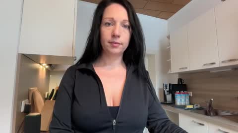 Vio online show from February 2026 12:24:01 PM