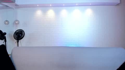 Violett  Everyday From 0530 to 1430 Col Time online show from November 2025 10:51:02 AM