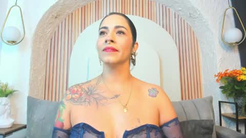 Violette online show from June 2026 10:18:02 AM