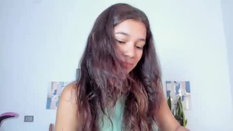 Violet online show from January 2025 11:18:02 PM