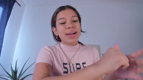 Violet online show from January 2025 01:23:02 PM