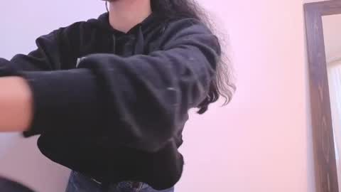 violet__15 online show from April 2026 12:17:02 PM