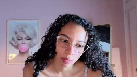 Snapshot of violet__15 chatting on June 2026 11:54:02 AM violet__15 online show from June 2026 11:54:02 AM