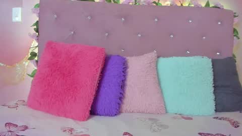 violet__taylor_ online show from April 2026 02:12:02 AM