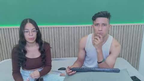 Snapshot of violet_and_dylan chatting on December 2025 12:03:02 PM violet_and_dylan online show from December 2025 12:03:02 PM