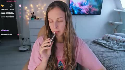 Violet online show from February 2026 11:36:02 AM